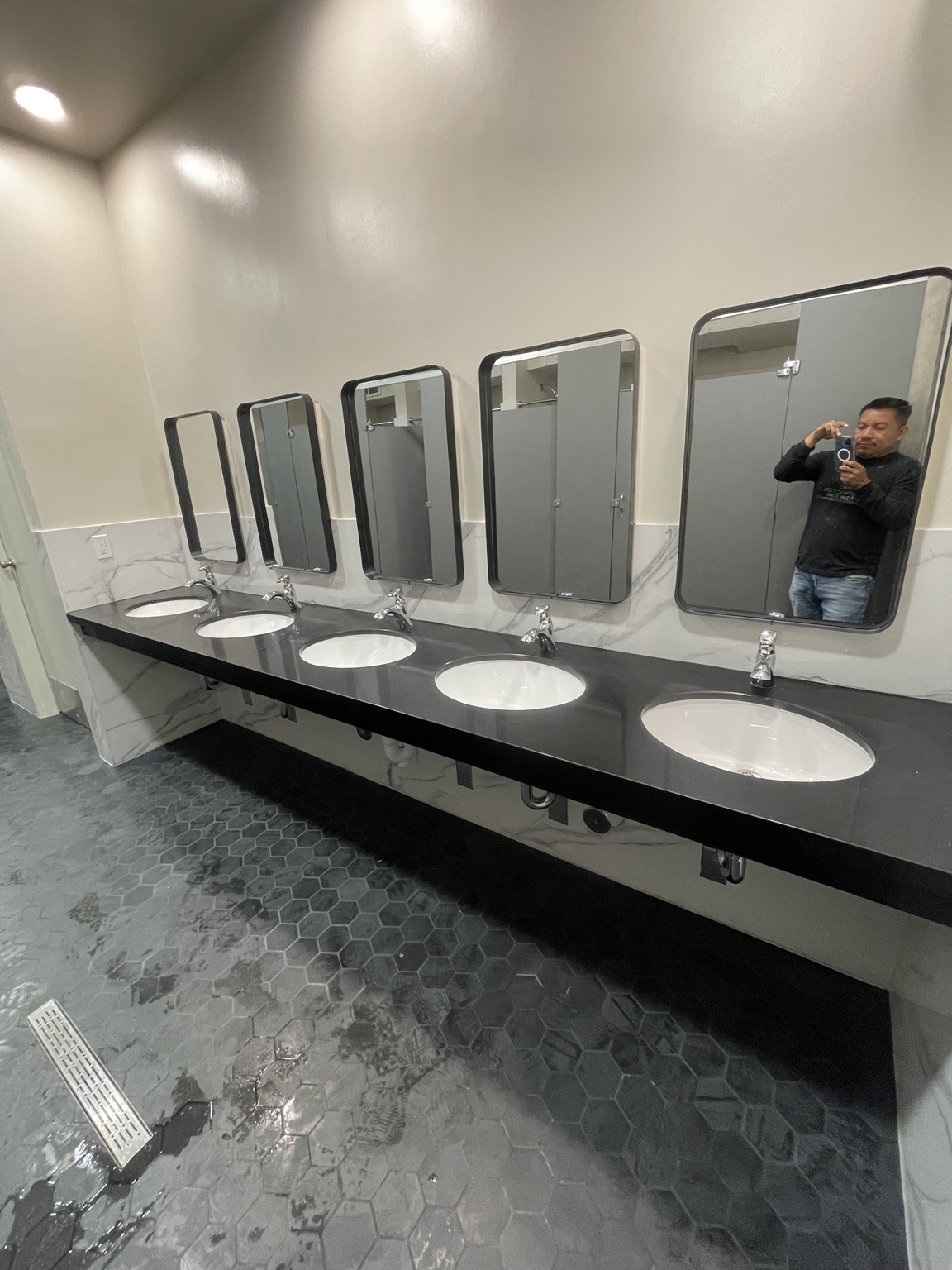 Commercial restroom